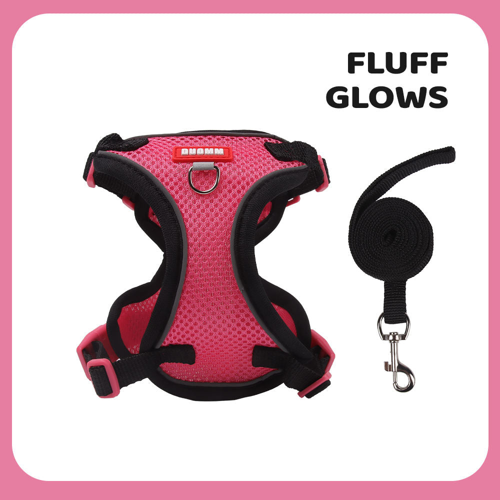 New pet harness and anti-escape dog leash set for outdoor use