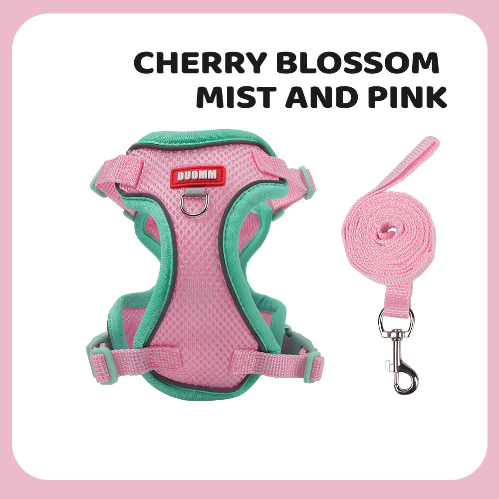 New pet harness and anti-escape dog leash set for outdoor use