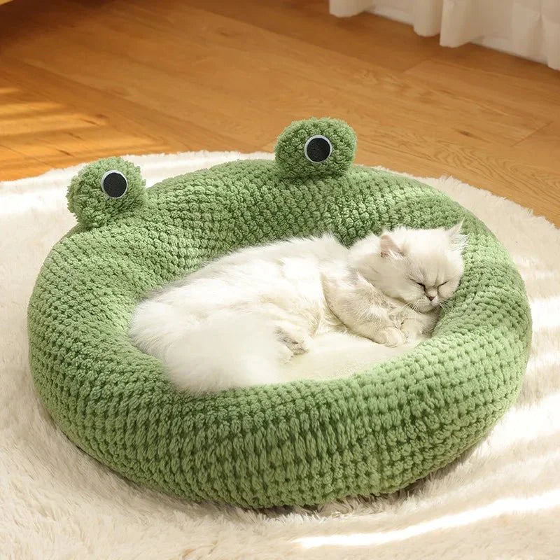 Warm Plush Round Frog Soft Bed