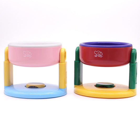 Suction - cup - equipped pet bowl with adjustable height