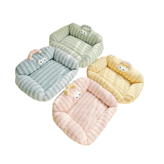 Big Eye Cozy Striped Pet Bed